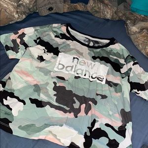 New balance camo t-shirt